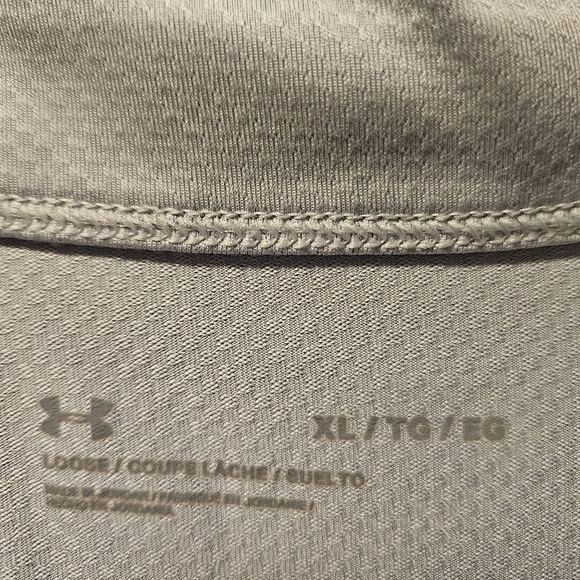 Under Armour Pullover Quarter Zip Jacket- Sz XL - Picture 3 of 5